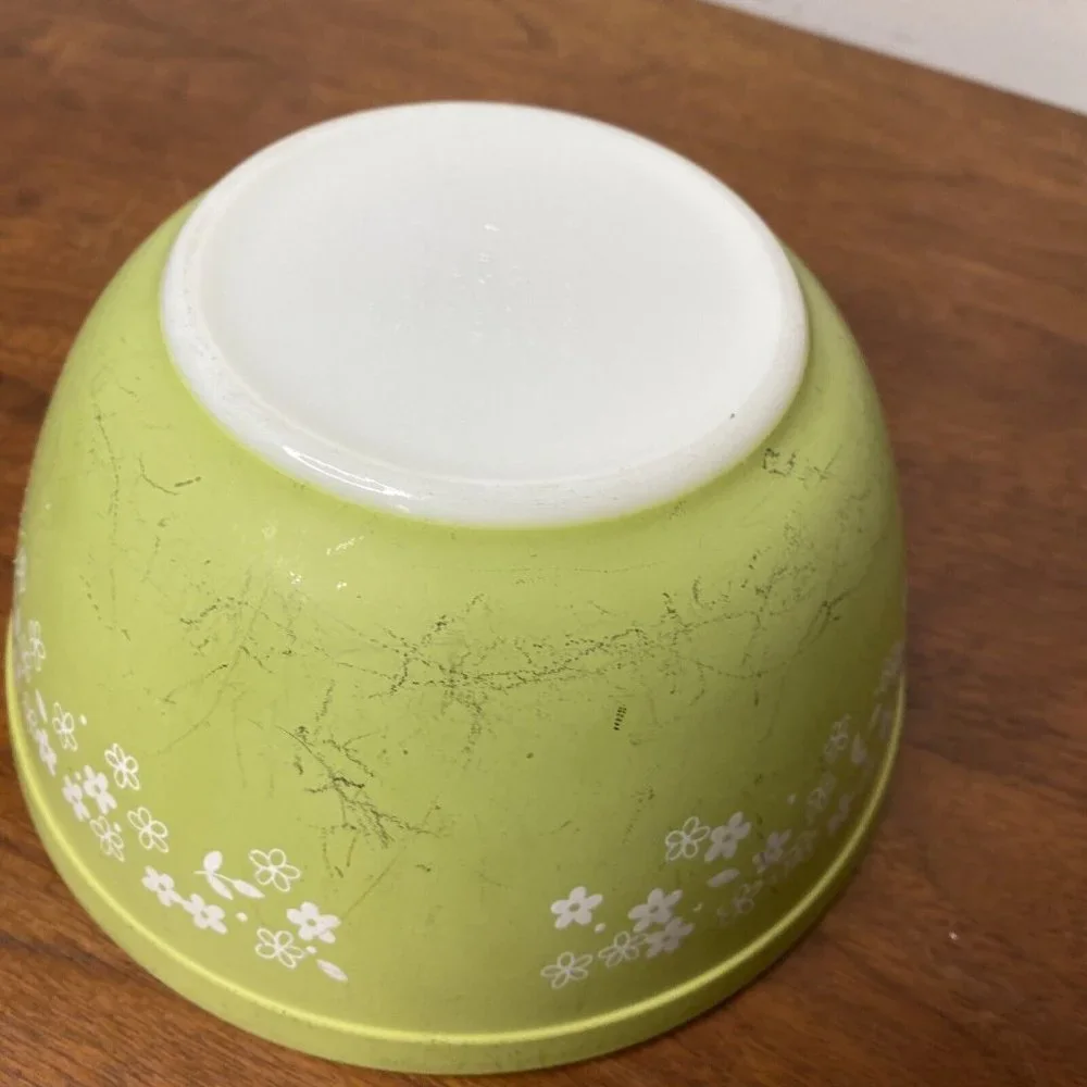 Vintage Pyrex Spring Blossom Crazy Daisy Nesting Mixing Bowl 402 Mixing Bowl